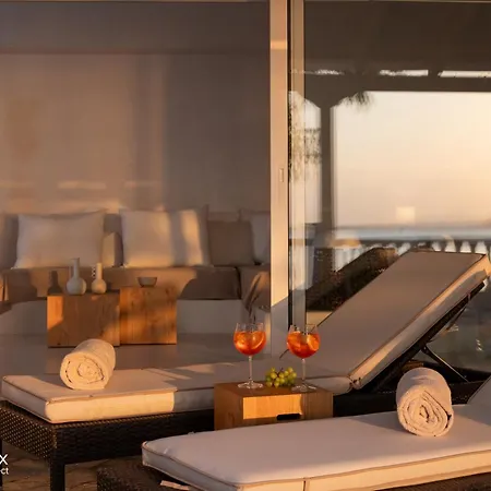 Holiday home Sandy - Seafront & Luxury Chalkida