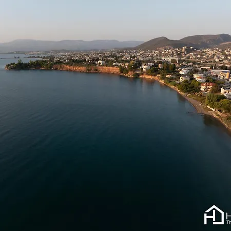 Sandy - Seafront & Luxury Сasa de vacaciones