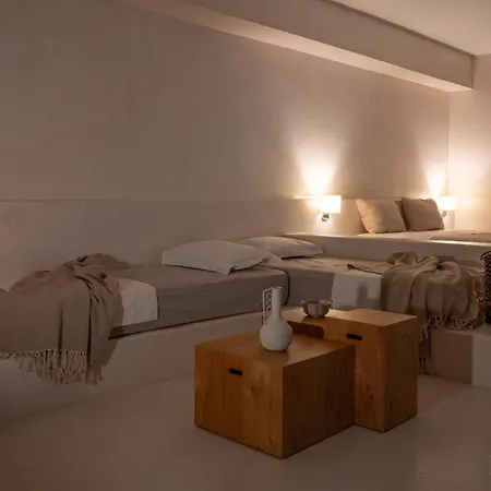 Sandy - Seafront & Luxury Holiday home *