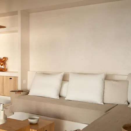 Sandy - Seafront & Luxury Сasa de vacaciones Chalkís