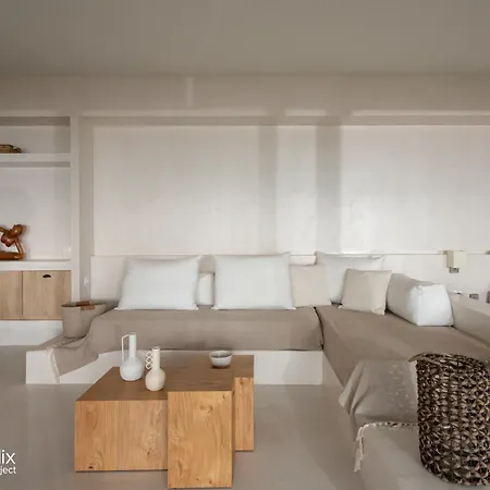 Holiday home Sandy - Seafront & Luxury Chalkida