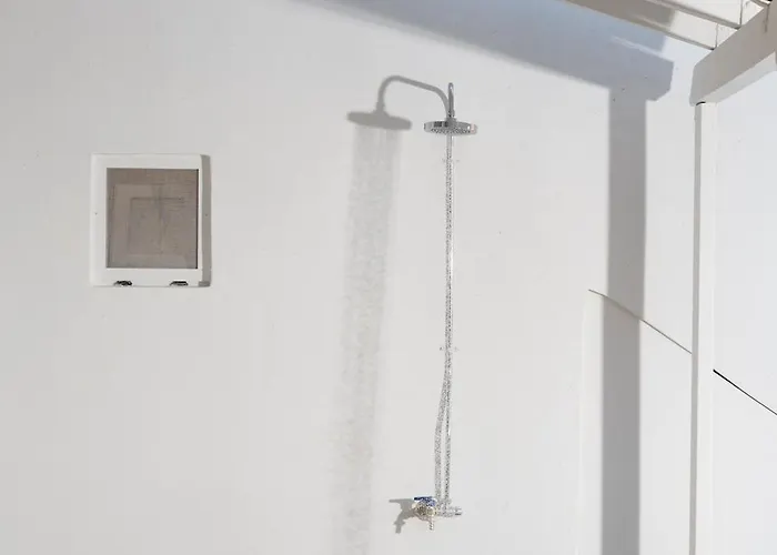 Sandy - Seafront & Luxury Chalkida